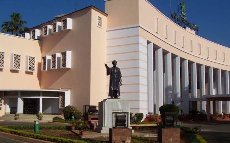 କେମିତି ଚାଲିବ ବିଧାନସଭା ?