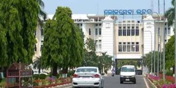 ଲୋକସେବାରେ ଲୋକସେବକଙ୍କ ରେକର୍ଡ …