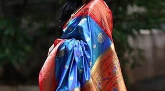 ଆଜିକା ସାବିତ୍ରୀ (ବ୍ୟଙ୍ଗ)