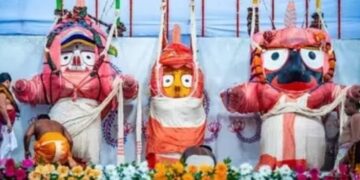 ସ୍ନାନ ମଣ୍ଡପ ରେ ବିଜେ ଜଗନ୍ନାଥ