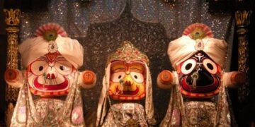 ତୁମେ ବସିଅଛ ରତ୍ନ ସିଂହାସନେ