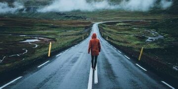 ଜୀବନ ରାସ୍ତାରେ ଚାଲୁ ଚାଲୁ ମୁହିଁ