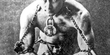 Houdini of your Destiny!