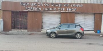 Sanctimonia Tales: Sanctimonia’s Beaches to Become Booze Havens, Promises Go Pop