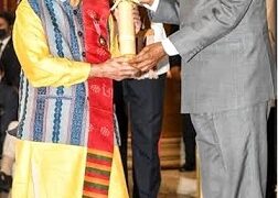 ଜୟ ଜୟ ଶ୍ରୀଜଗନ୍ନାଥ ପଦ୍ମଶ୍ରୀ ବାଗ୍ମୀ ସ୍ବର୍ଗତ ଡ଼କ୍ଟର ରଜତ କରଙ୍କ ୯୨ ତମ ଜୟନ୍ତୀ ଅବସରରେ ସ୍ମୃତିଗୀତିକା