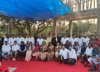 ପାଣ୍ଡିଆନ ଦମ୍ପତିଙ୍କ ବିରୋଧରେ ମେଳି