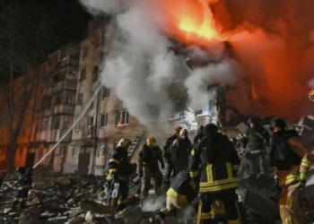 ଯୁଦ୍ଧ ସରୁ ବୋଲି କହନ୍ତିନି କେହି