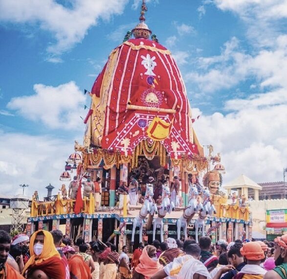 ନନ୍ଦିଘୋଷ ରଥ ବଡଦାଣ୍ଡେ ଉଭା